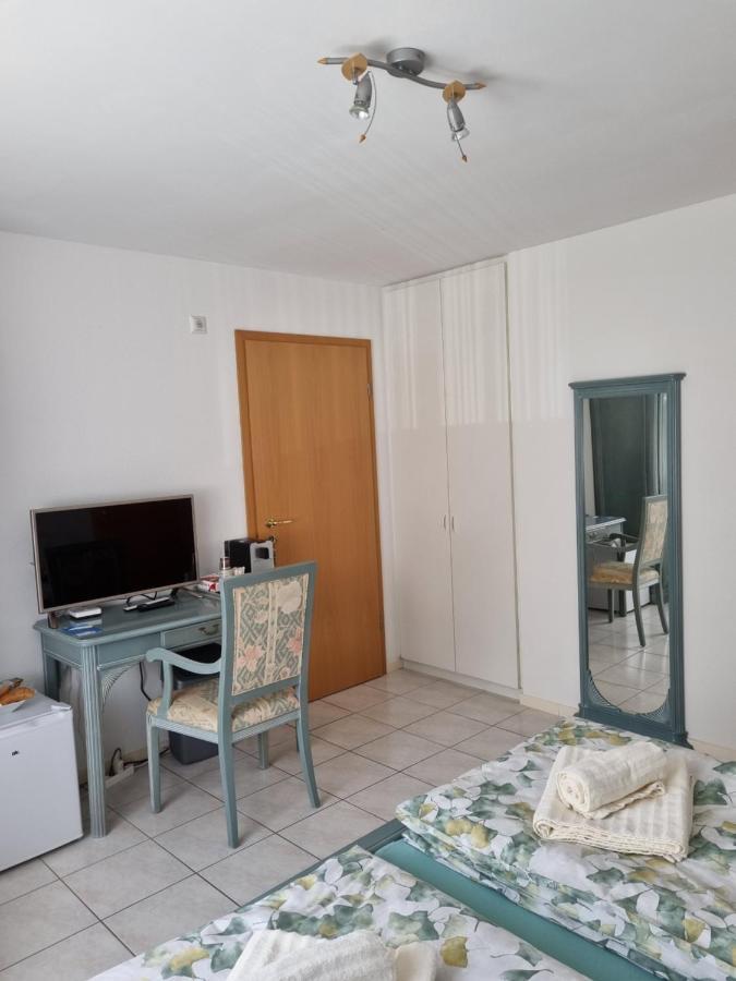 A U R O R A Hotel Cadenazzo Bagian luar foto