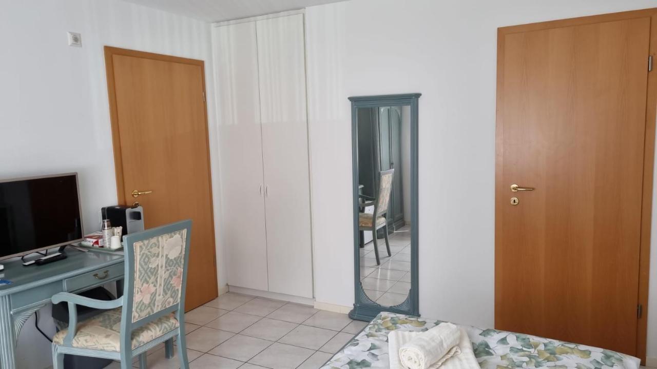 A U R O R A Hotel Cadenazzo Bagian luar foto